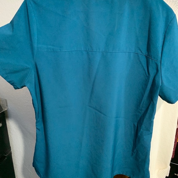 Scrubs - Picture 2 of 4